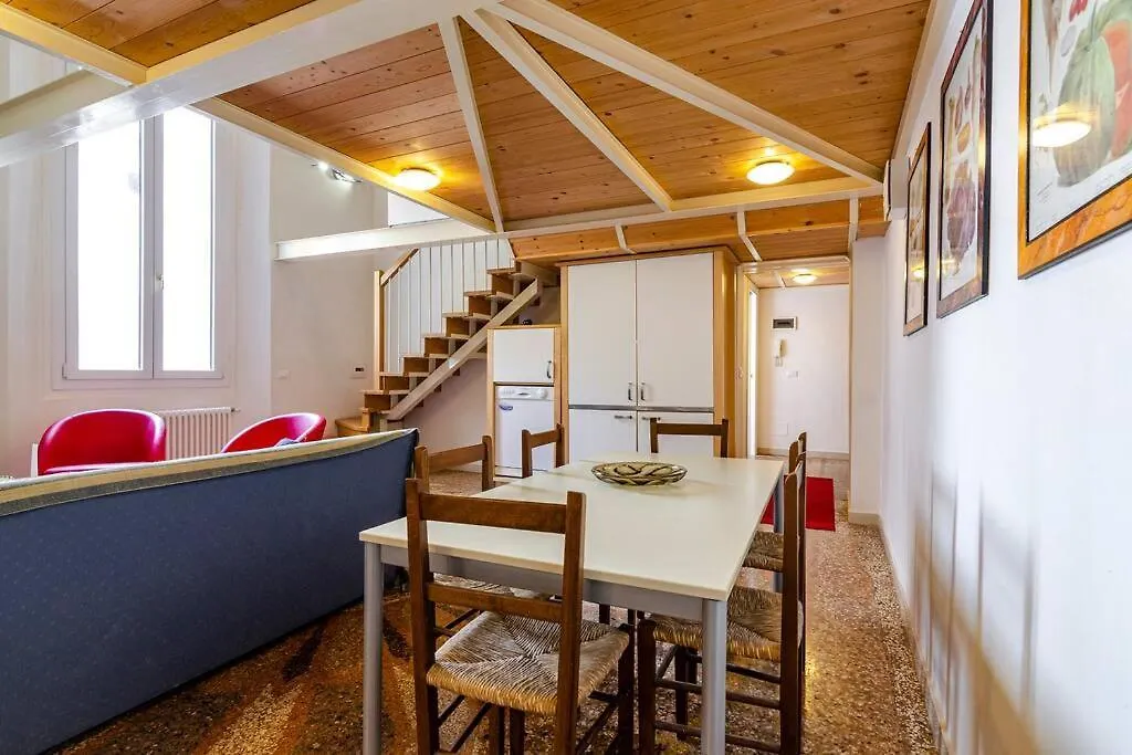 Altabella Home بولونيا 0*,  إيطاليا