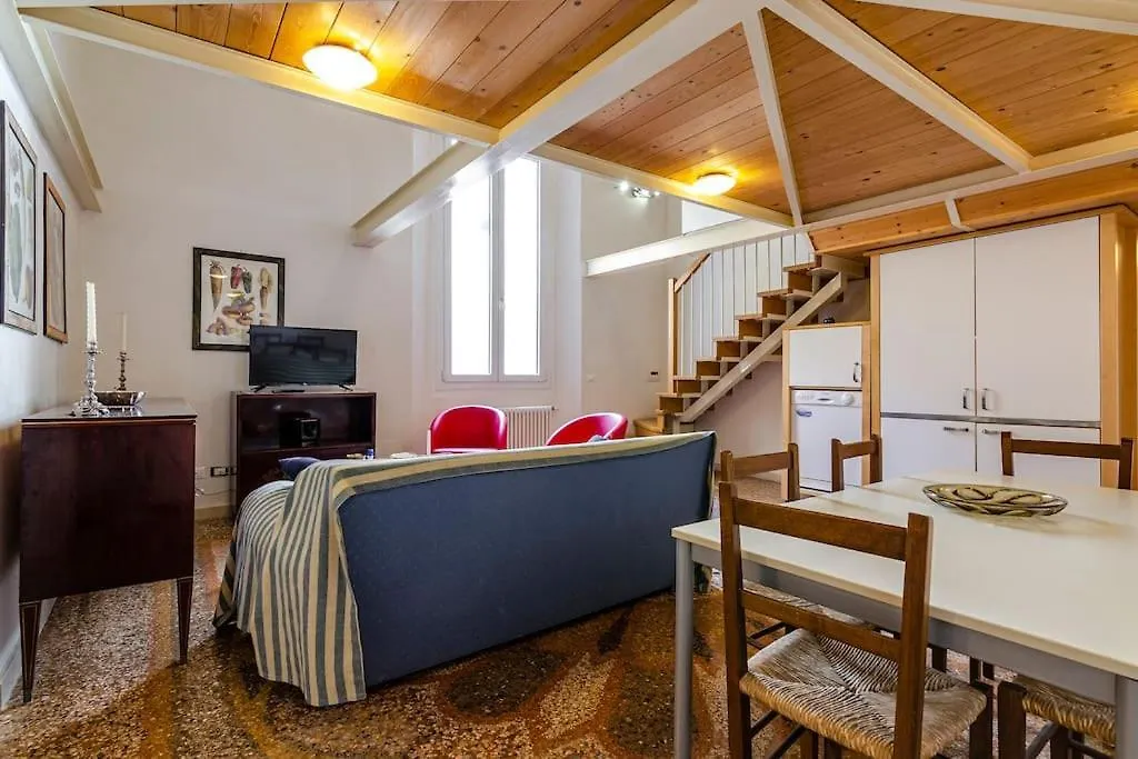Altabella Home Boloňa Itálie