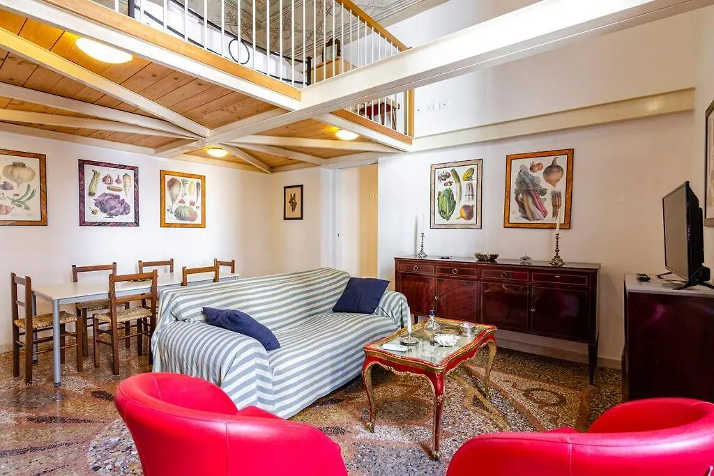Altabella Home بولونيا شقة